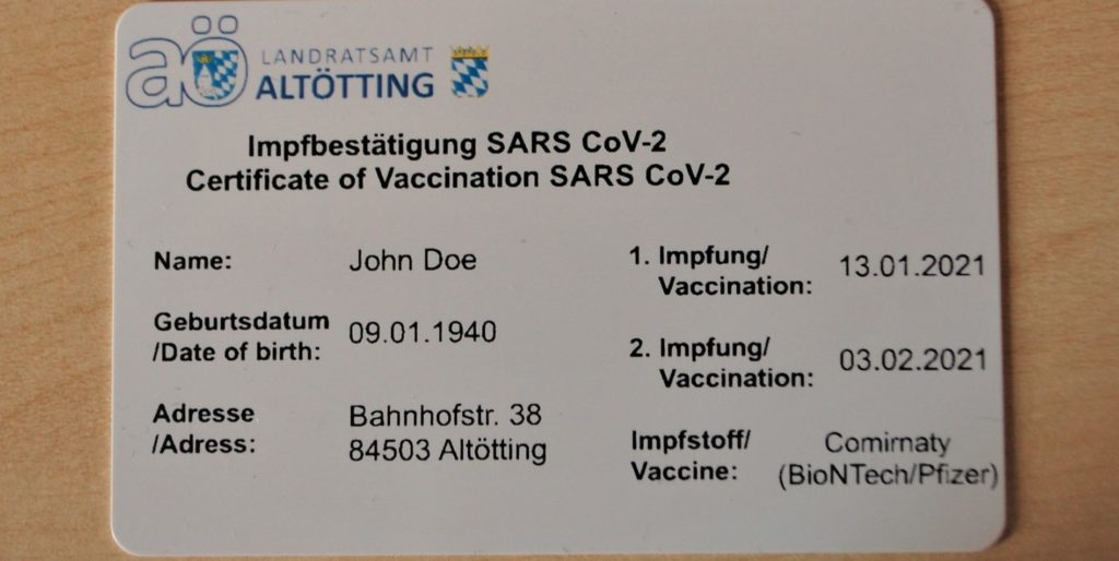 Der Landkreis Altötting händigt seit dem 22. Januar 2021 Impfkarten aus. Foto: Landratsamt Altötting